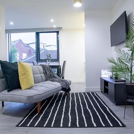 Royal Riverside Apartments Sheffield Centre - Opulent Living 外观 照片