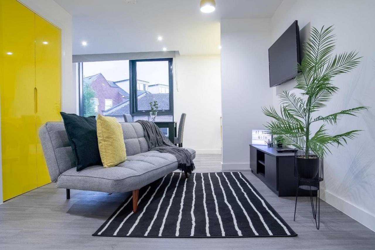 Royal Riverside Apartments Sheffield Centre - Opulent Living 外观 照片
