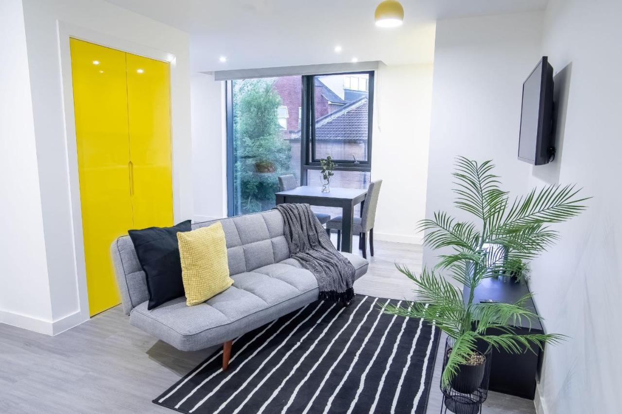 Royal Riverside Apartments Sheffield Centre - Opulent Living 外观 照片