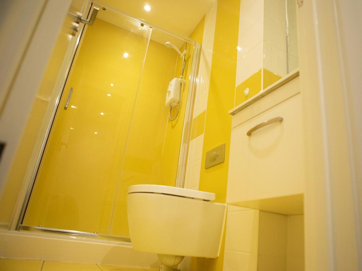 Royal Riverside Apartments Sheffield Centre - Opulent Living 外观 照片